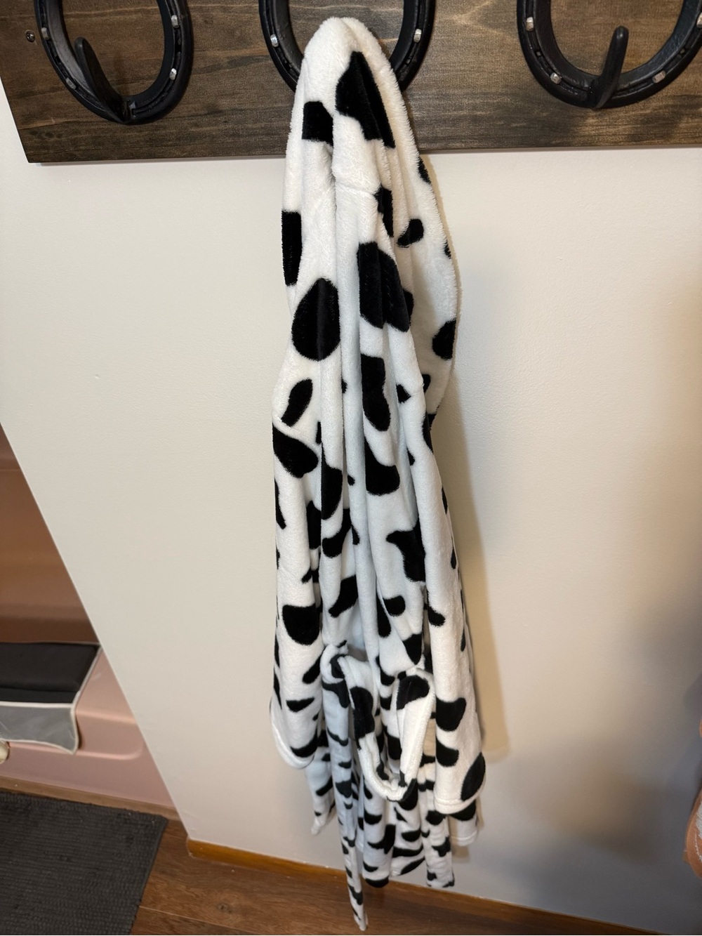 Bath Robe - Picture 2 of 2